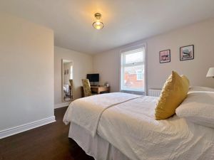 Photo 13- click for photo gallery